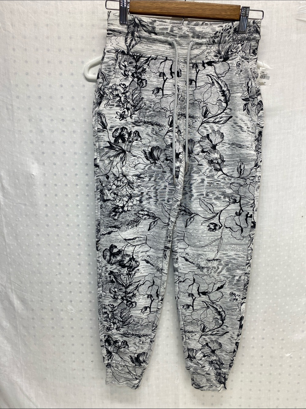 Athleta Balance Joggers - Eden Floral Print - size XXS